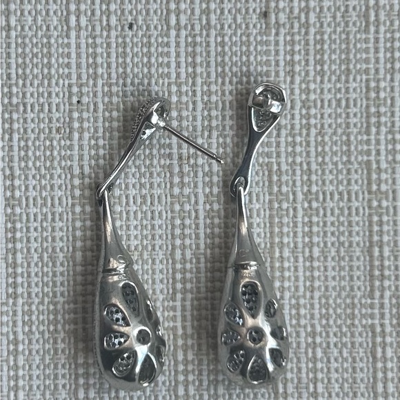 NWOT Sparkling 925 Sterling Silver Teardrop Earrings with Pavé Crystals - Picture 4 of 5